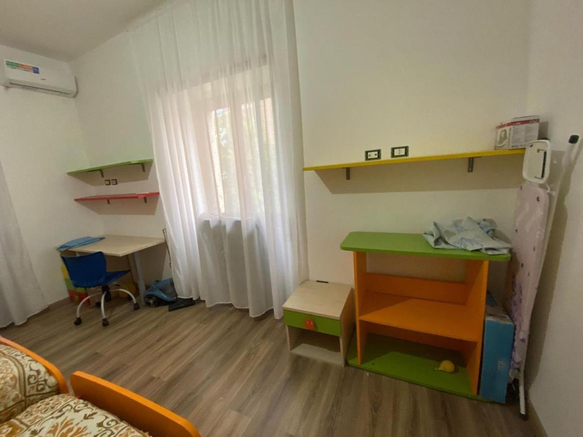 La Casa Di Gianfry Apartment เปาลา ภายนอก รูปภาพ